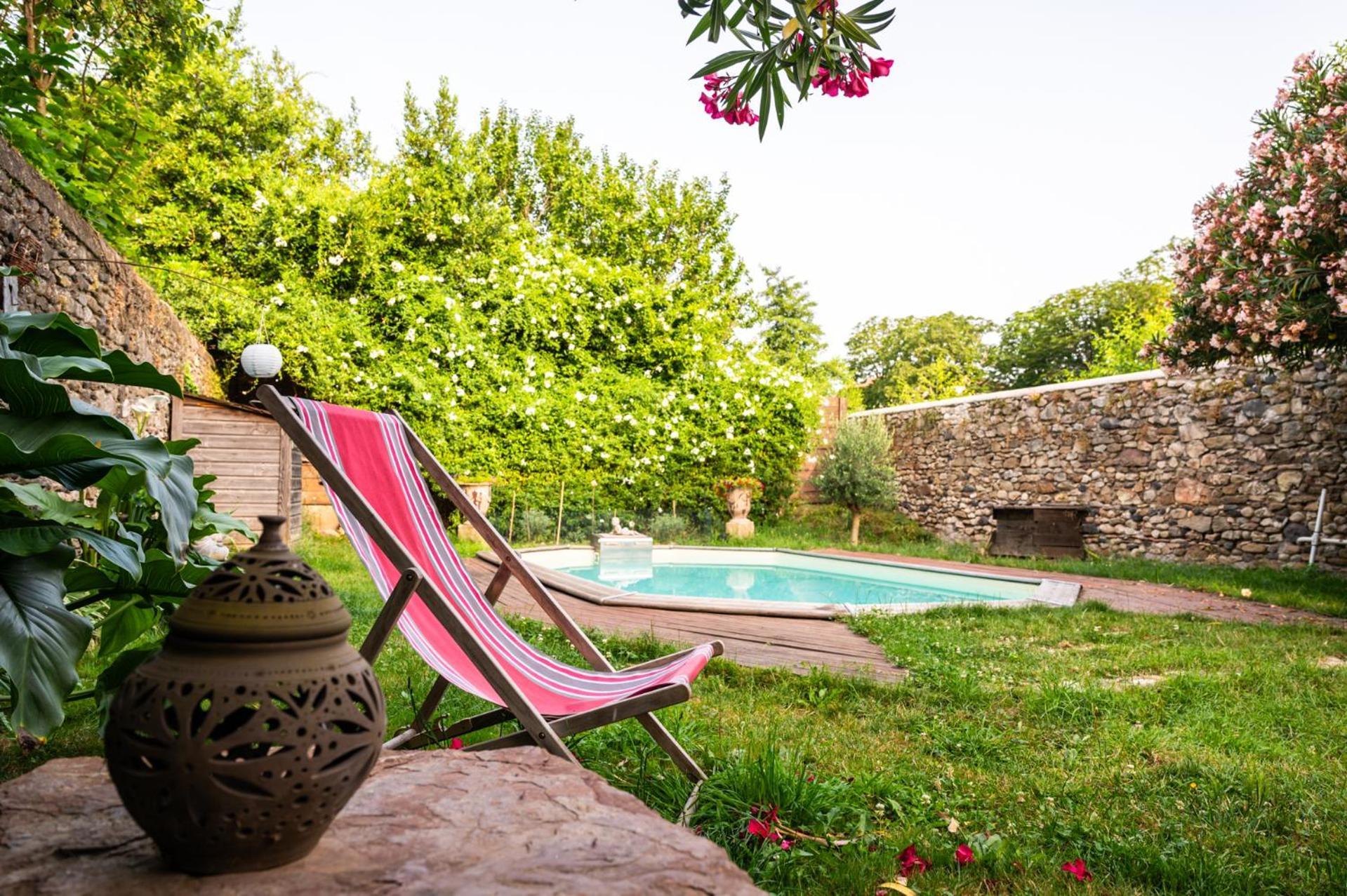 Gites De La Soulondre Lodeve Exterior photo